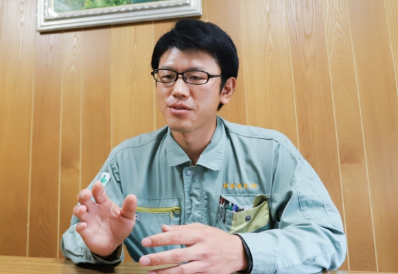 先輩の声01